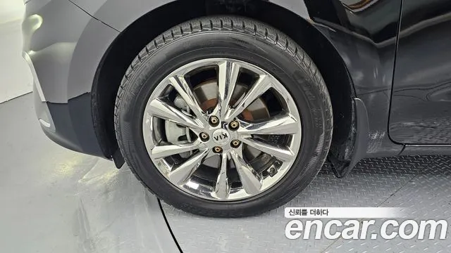 Kia The New Carnival id 2690386 из Кореи 6