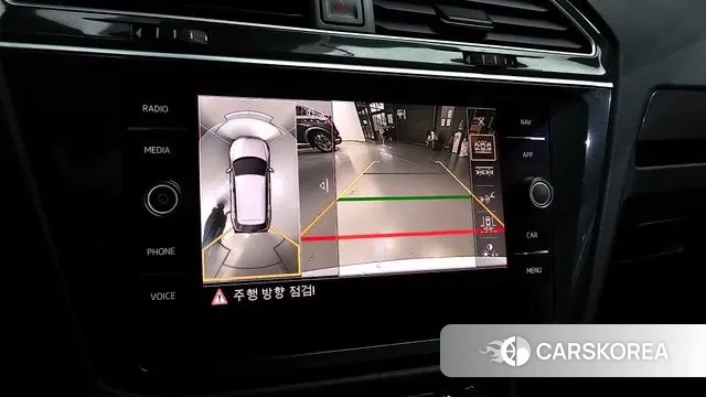 Volkswagen Tiguan second Generation 2020 Белый из Кореи, фото 6