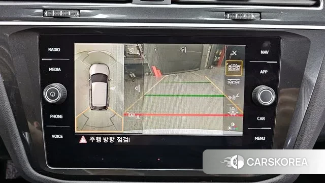 Volkswagen Tiguan second Generation 2018 Белый из Кореи, фото 6