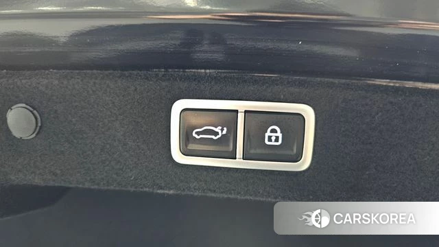 Hyundai Grandeur Hybrid (GN7) 2023 Черный из Кореи, фото 6