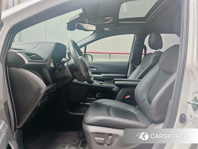 Toyota Saina 2022 Белый из Китая, фото 6