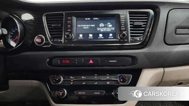 Kia The New Carnival 2020 Белый из Кореи, фото 6