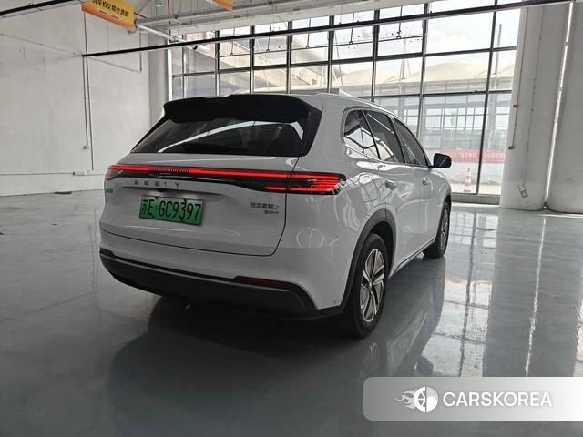Geely Galaxy Galaxy Starship 7 EM-i 2025 Белый из Китая, фото 6