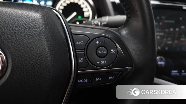 Toyota Camry (XV70) 2018 Песочный из Кореи, фото 6