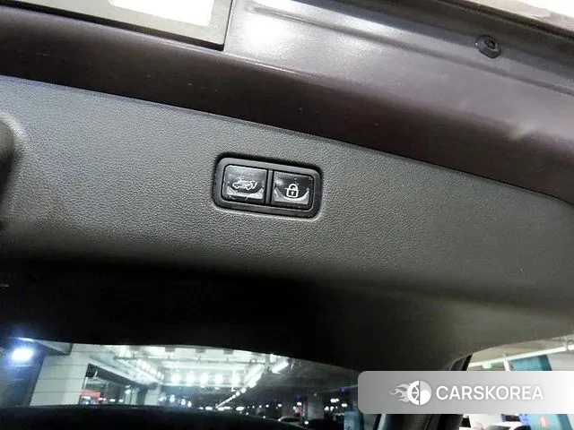 Genesis GV70 2021 Красный из Кореи, фото 6