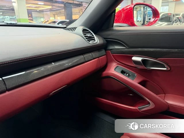 Porsche 718 Boxster 2019 Красный из Кореи, фото 6