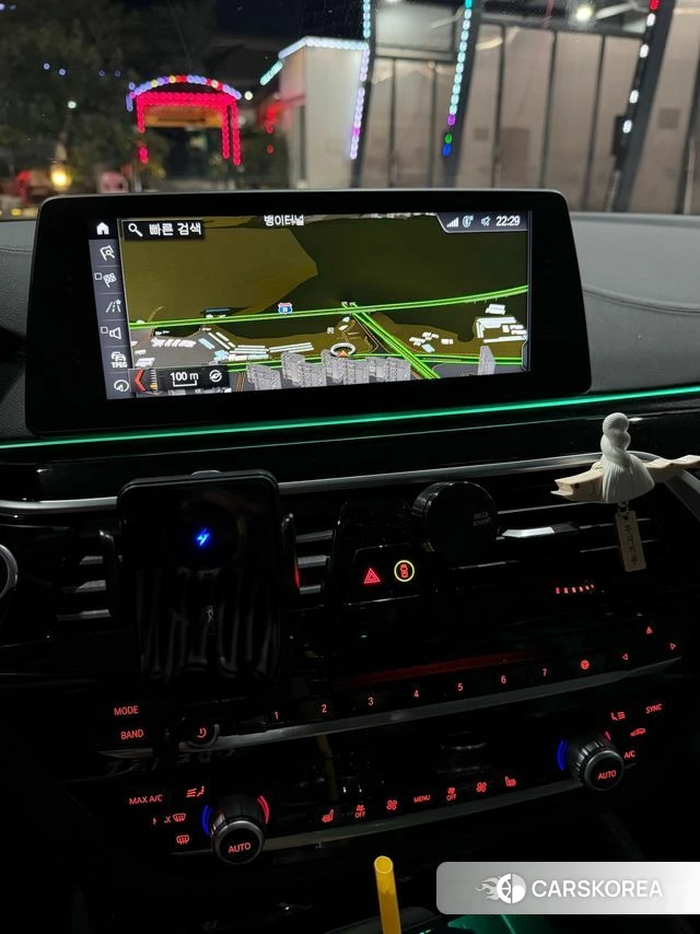 BMW 5 Series (G30) 2018 Белый из Кореи, фото 6
