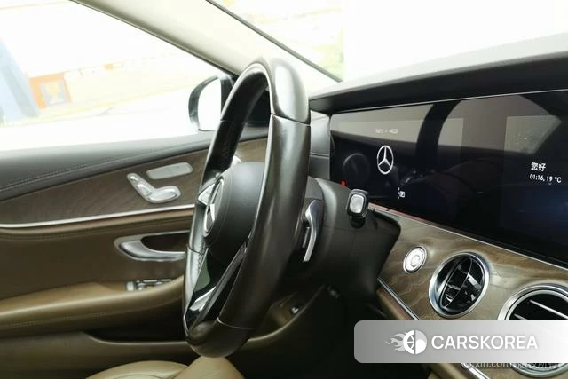 Mercedes-Benz E-class 2021 Черный из Китая, фото 6