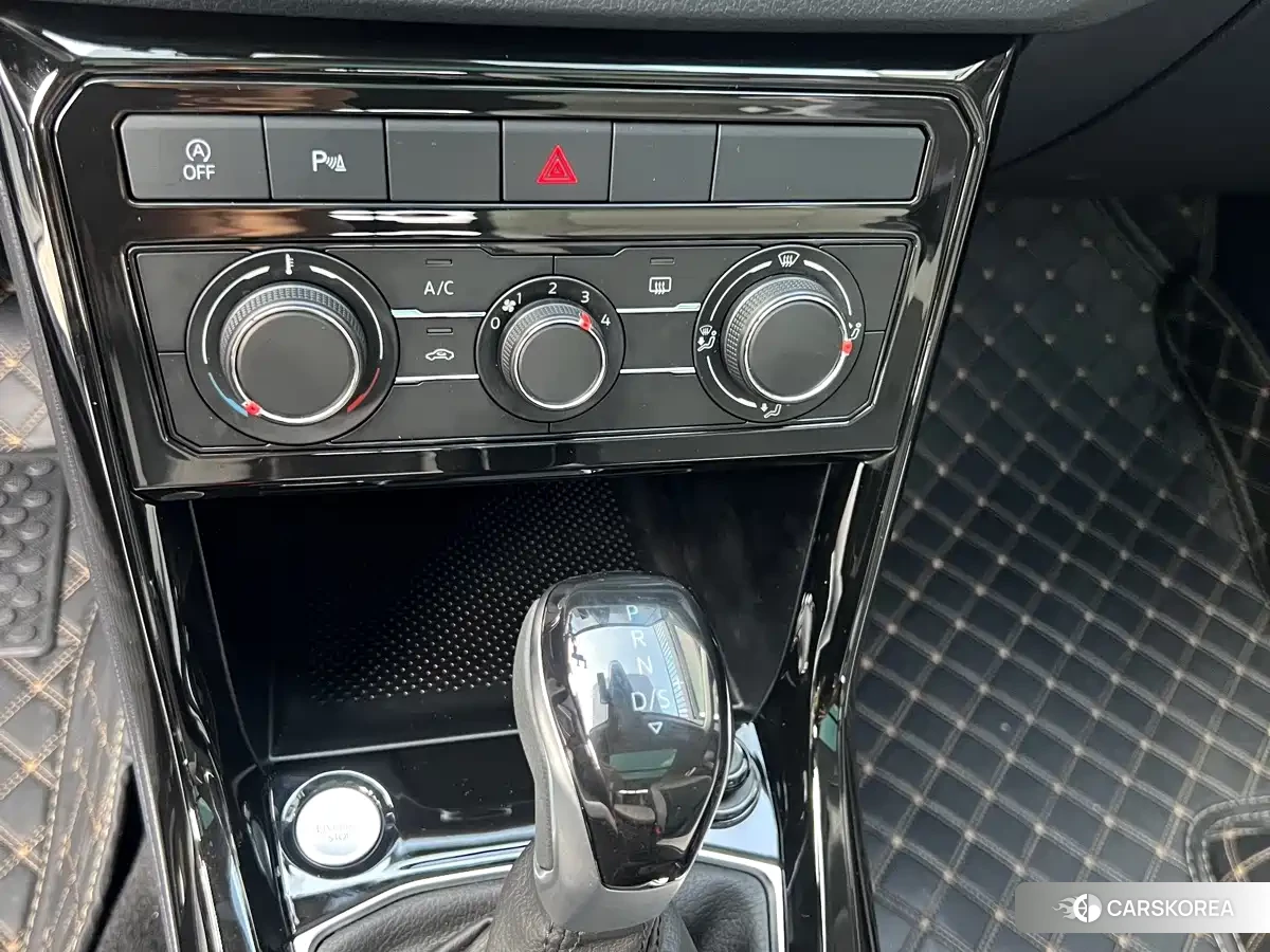 Volkswagen Tharu 2025 Белый из Китая, фото 6