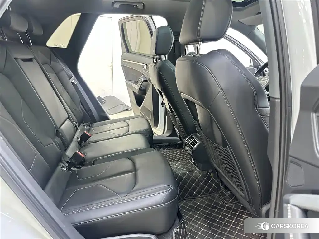 Audi Q3 2024 Белый из Китая, фото 6