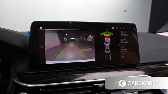 BMW 5 Series (G30) 2021 Белый из Кореи, фото 6