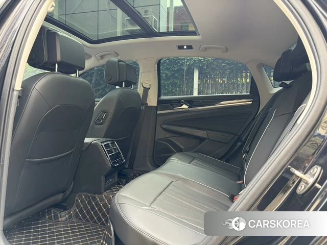 Volkswagen Passat 2024 Черный из Китая, фото 6