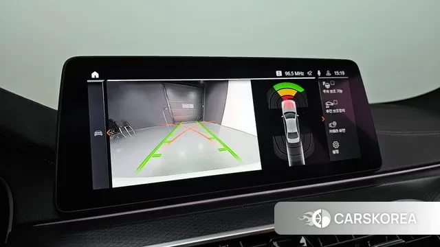 BMW 5 Series (G30) 2022 Белый из Кореи, фото 6