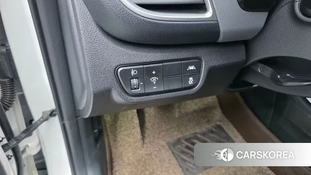 Kia Seltos 2022 Белый из Кореи, фото 6