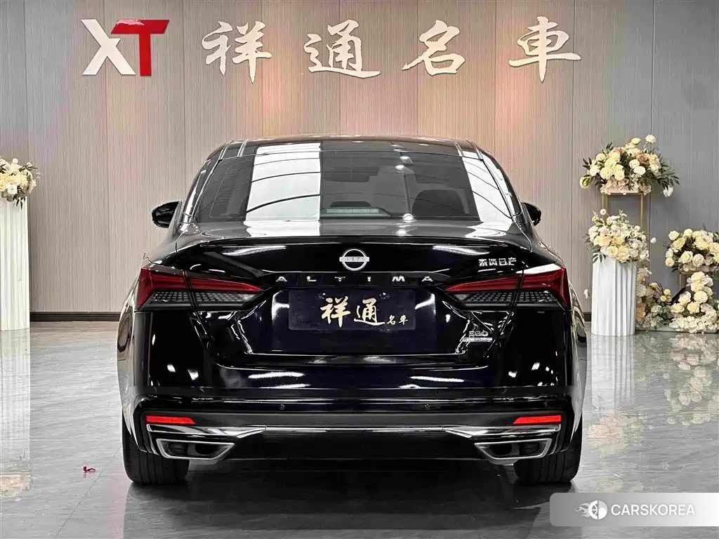 Nissan Altima 2023 Черный из Китая, фото 6