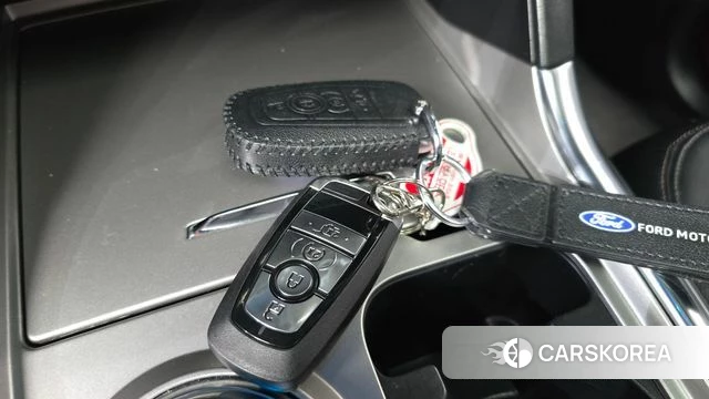 Ford Explorer 6th Generation 2020 Белый из Кореи, фото 6