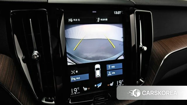 Volvo XC60 second Generation 2018 Серый из Кореи, фото 6