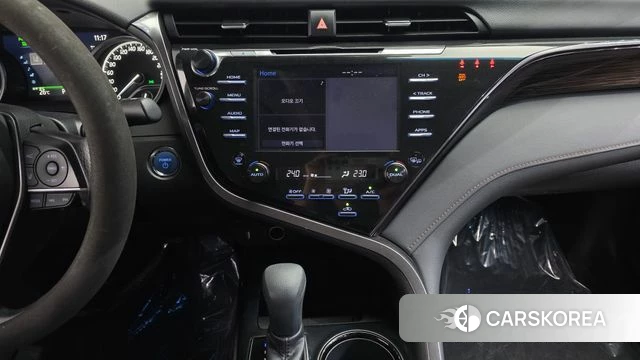 Toyota Camry (XV70) 2021 Серебряный из Кореи, фото 6