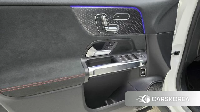 Mercedes-Benz EQB X243 2025 Белый из Кореи, фото 6
