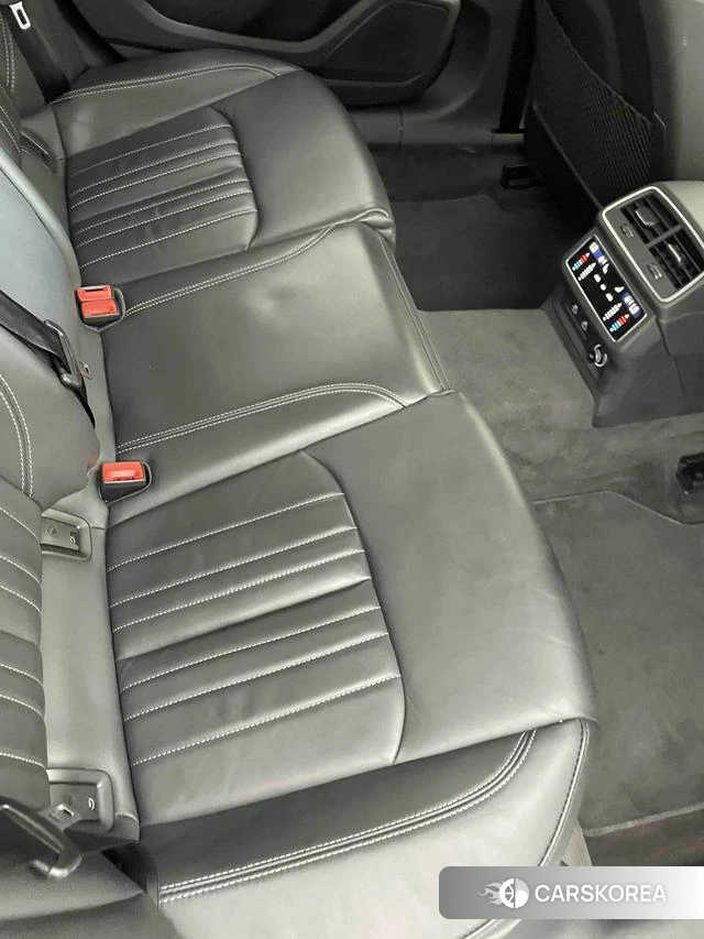 Audi A6L 2023 Черный из Китая, фото 6