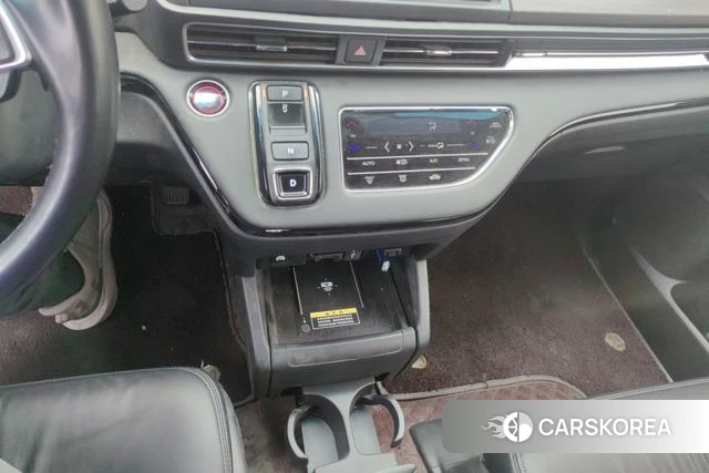 Honda Odyssey 2023 Белый из Китая, фото 6