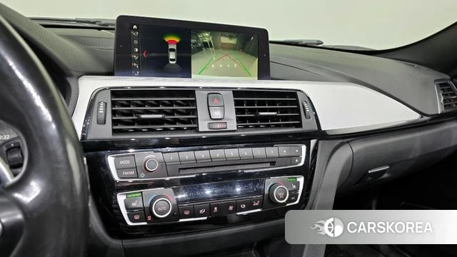 BMW 3 Series (F30) 2018 Белый из Кореи, фото 6