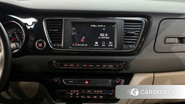 Kia The New Carnival 2018 Серый из Кореи, фото 6