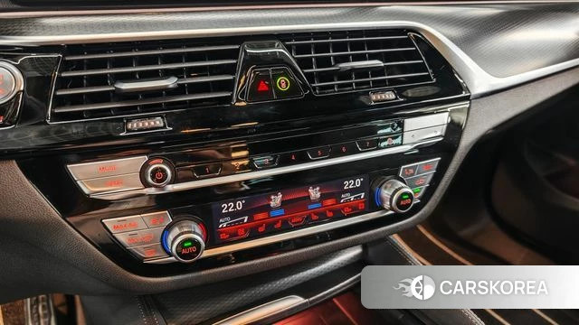 BMW 6 Series GT (G32) 2023 Белый из Кореи, фото 6