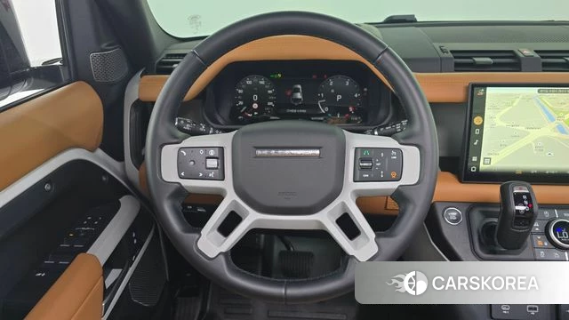 Land Rover Defender (L663) 2024 Белый из Кореи, фото 6