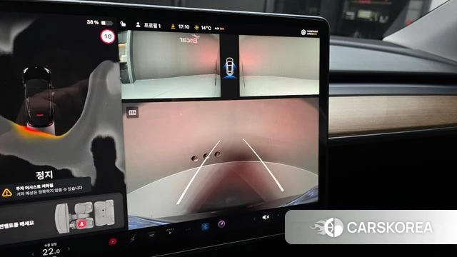 Tesla Model Y 2024 Черный из Кореи, фото 6