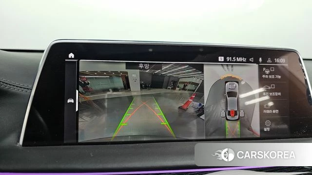 BMW 7 Series (G11) 2021 Серебристо-серый из Кореи, фото 6