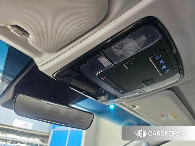 Hyundai Staria 2024 Белый из Кореи, фото 6