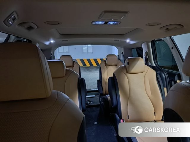 Kia Carnival 4th generation 2023 Белый из Кореи, фото 6