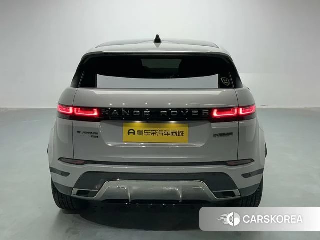 Land Rover Range Rover Aurora 2023 Серебристо-серый из Китая, фото 6