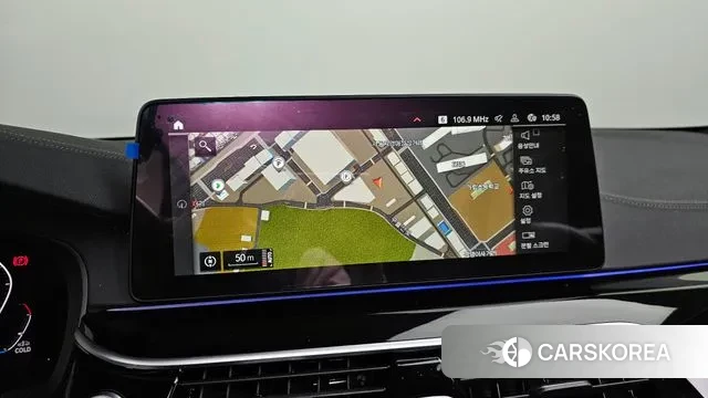 BMW 5 Series (G30) 2021 Белый из Кореи, фото 6