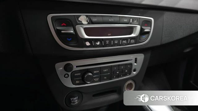 Renault Korea (Samsung) SM3 Z.E. 2019 Белый из Кореи, фото 6