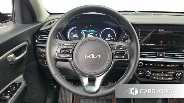 Kia Niro Plus 2022 Белый из Кореи, фото 6