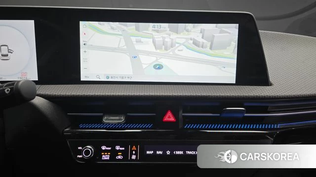 Kia EV6 2023 Черный из Кореи, фото 6