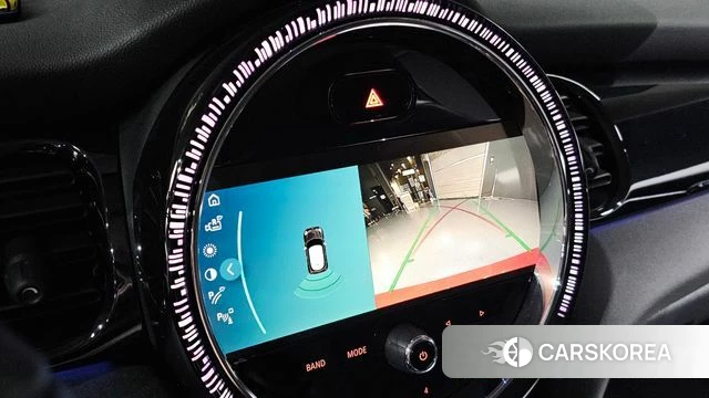 Mini Cooper 2023 Красный из Кореи, фото 6