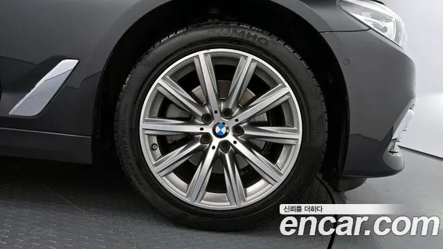 BMW 5 Series (G30) id 2612589 из Кореи 6