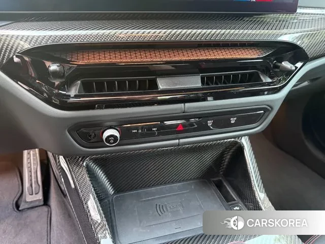 BMW M4 (G82) 2025 Темно-зеленый из Кореи, фото 6