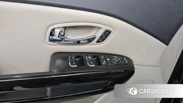 Kia The New Carnival 2018 Серый из Кореи, фото 6