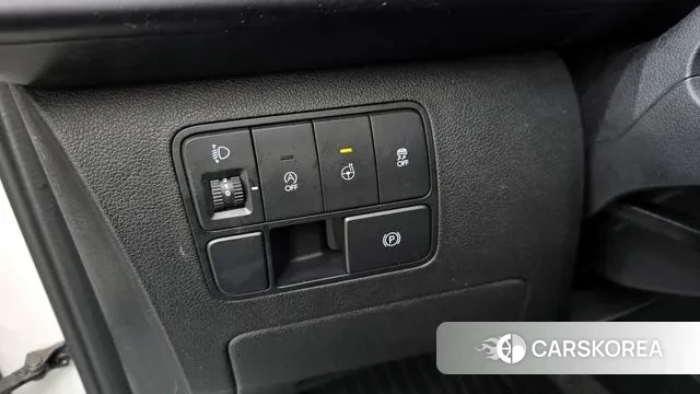 Hyundai Staria 2021 Белый из Кореи, фото 6