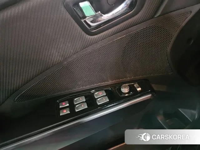 Ssangyong Tivoli Armor 2018 Синий из Кореи, фото 6