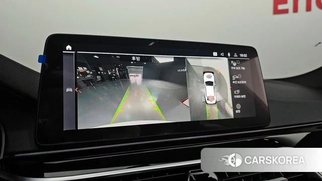 BMW 5 Series (G30) 2023 Белый из Кореи, фото 6