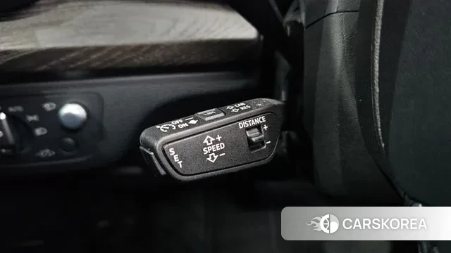 Audi Q5 (FY) 2023 Белый из Кореи, фото 6