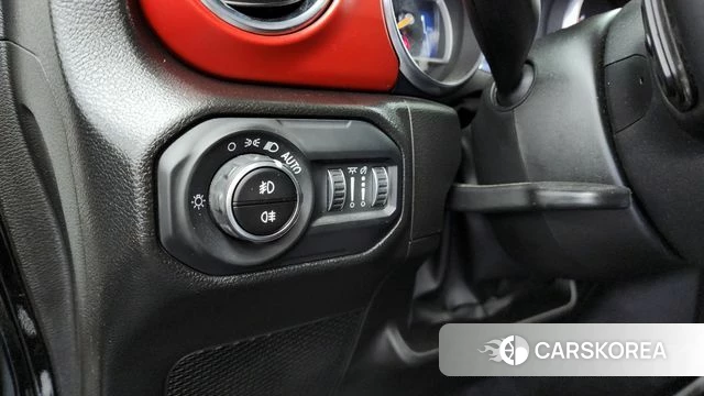 Jeep Wrangler (JL) 2023 Черный из Кореи, фото 6