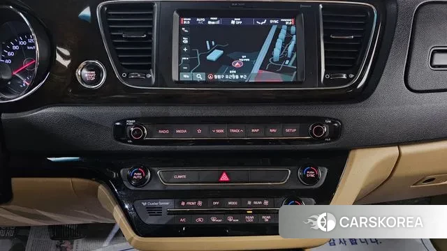 Kia The New Carnival 2018 Белый из Кореи, фото 6