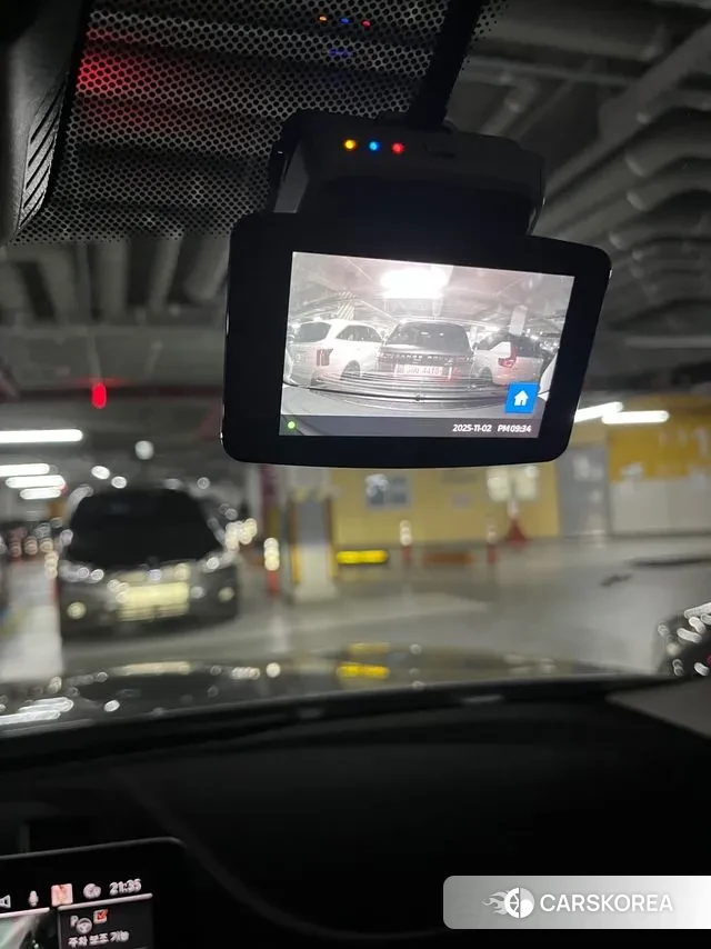 BMW 5 Series (G30) 2023 Серебряный из Кореи, фото 6