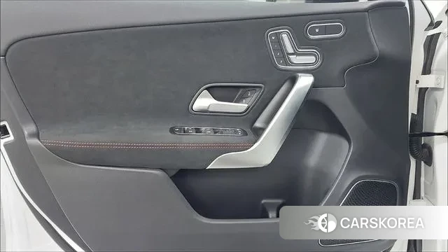 Mercedes-Benz A-Class W177 2025 Белый из Кореи, фото 6